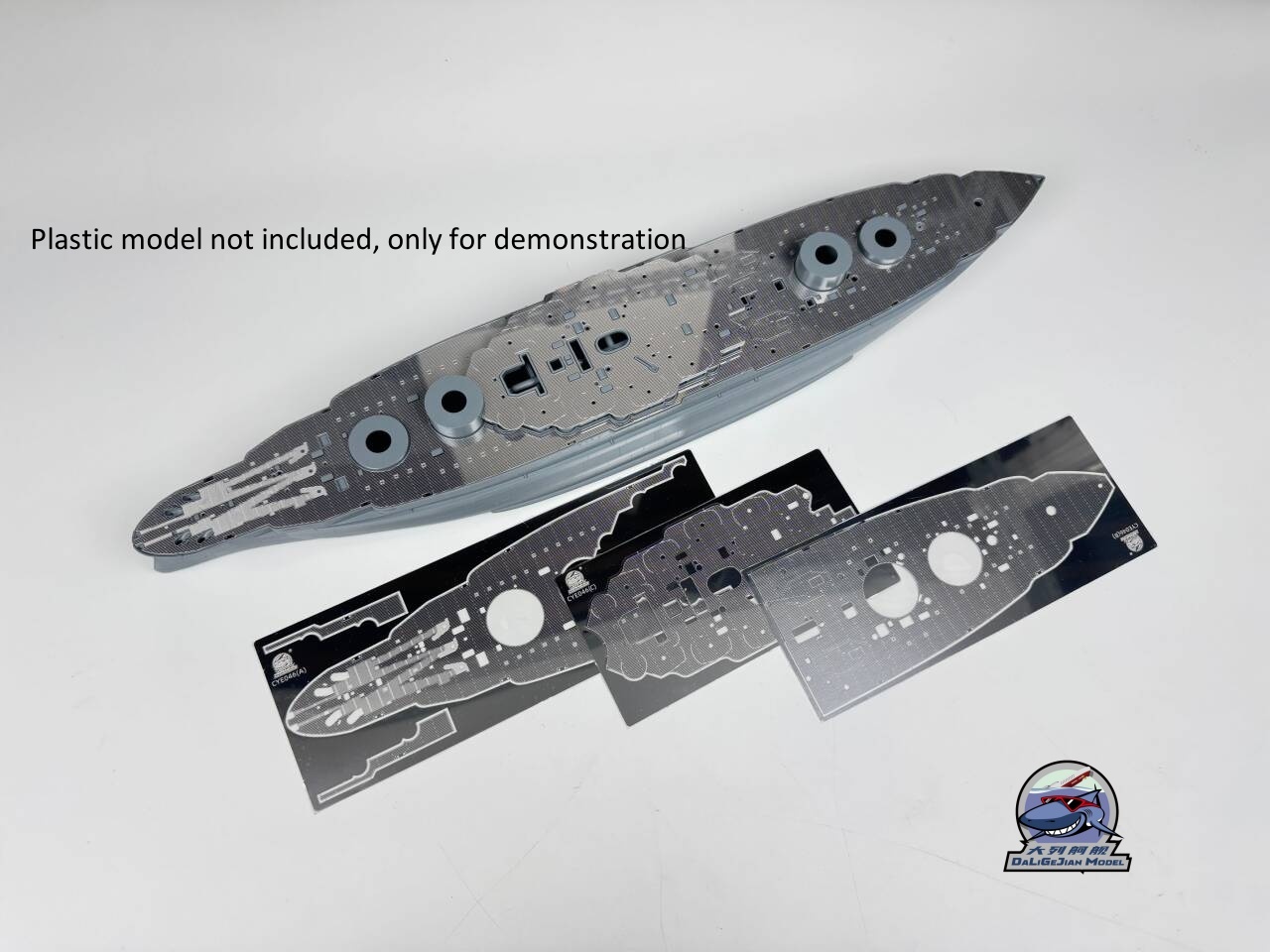 Metalldeck im Maßstab 1:350 fü – Model Kit Uss Arizona Bewertung und Preis